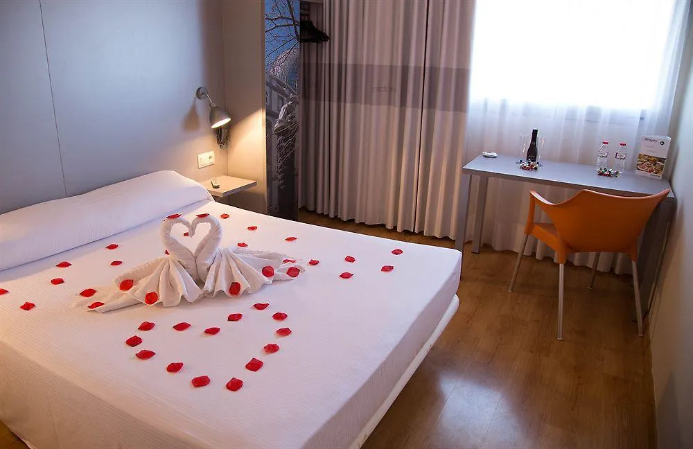 B&B Hotel Figueres 0*, Figueres (Girona)