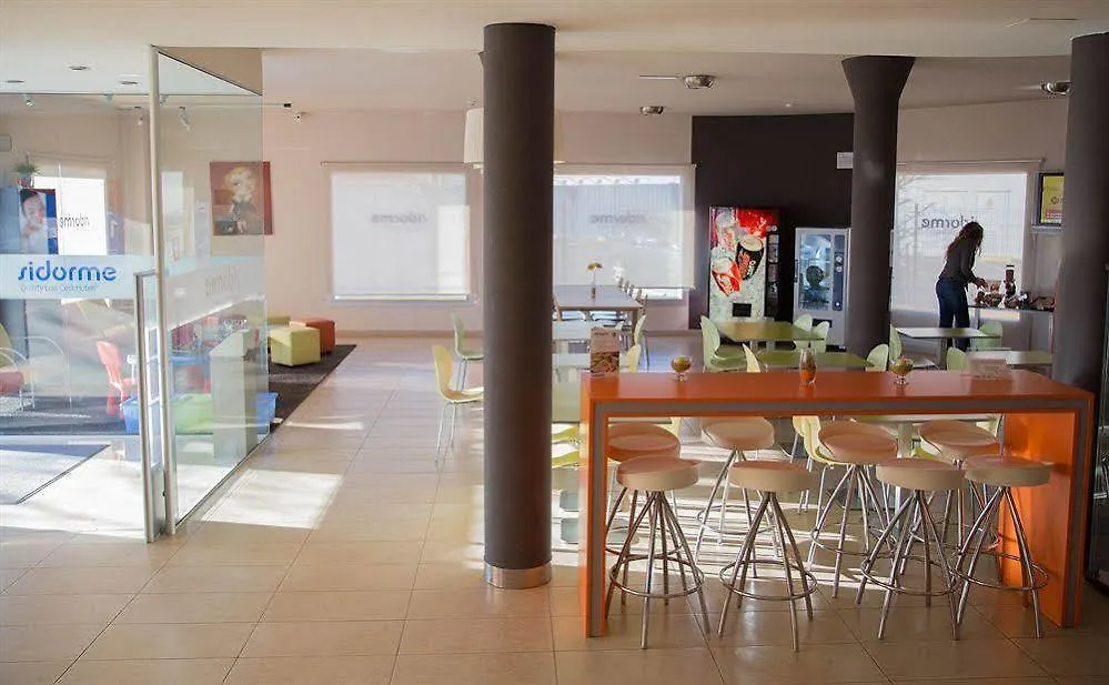 B&B Hotel Figueres 0*,